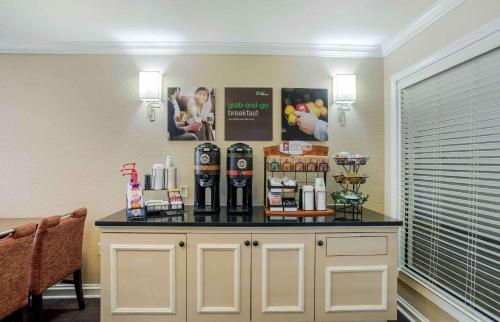 Køkken eller tekøkken på Extended Stay America Suites - Memphis - Germantown