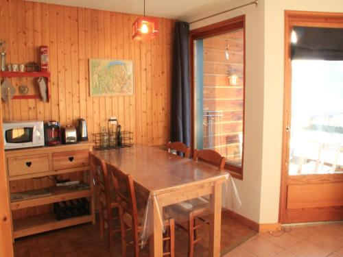 Apartment for 4 people in Chatel