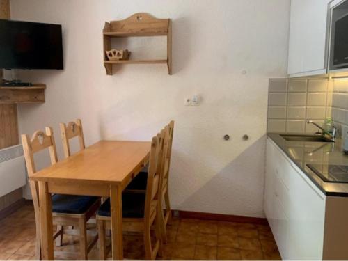 Apartment in Chatel near Cable Car