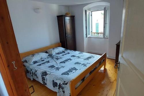 Seaside holiday house Sibenik - 23990