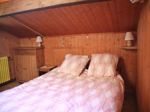 Studio for 4 people in Auvergne