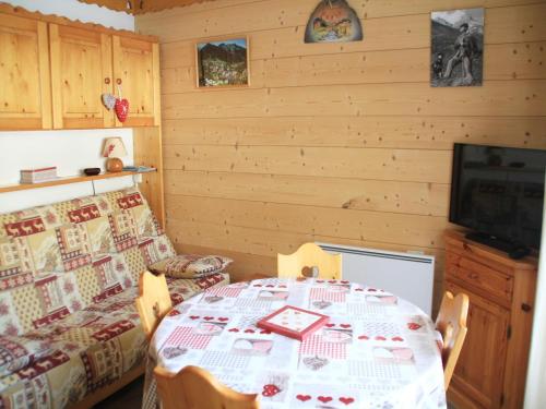 Christina apartment for 4 people