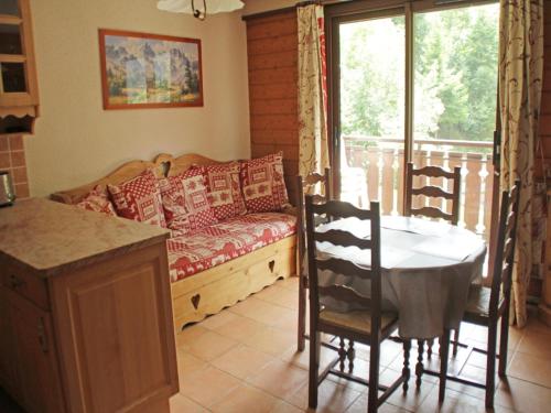 Apartment in Châtel near Ski Lifts & Views