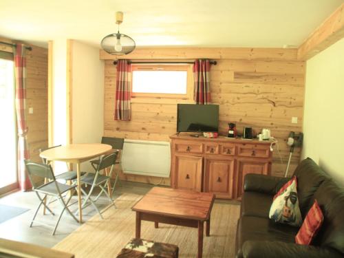Chalet in Abondance Valley with Stunning Views