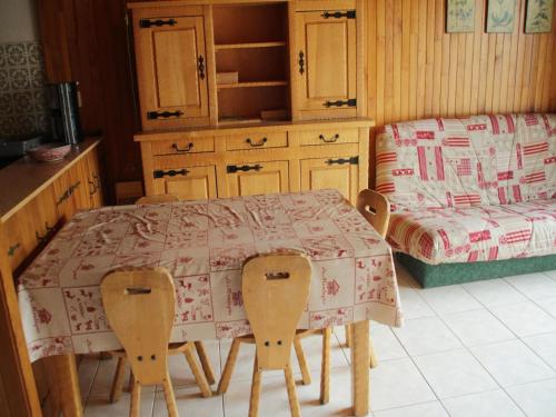 Cozy apartment in heart of Chatel