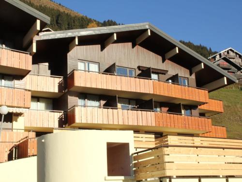Apartment in Chatel with balcony
