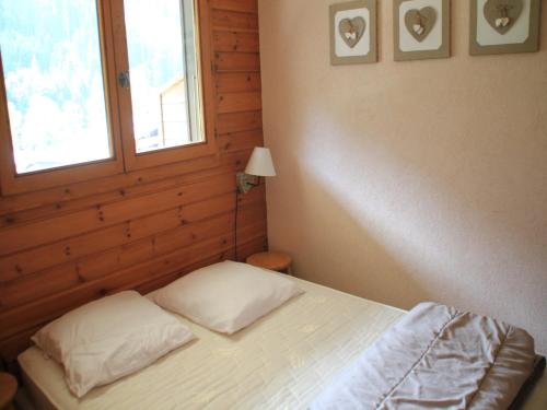 Apartment in Chatel with balcony
