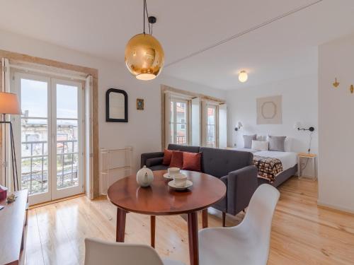 Charming studio, ideal for smaller groups