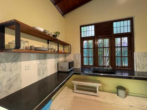 Φωτογραφία από το άλμπουμ του Peacock Paradise σε Galle