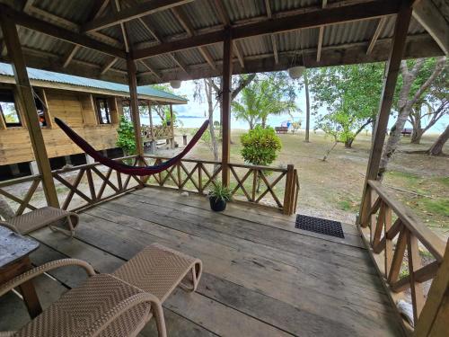 Zahrada ubytování MB Palambak Island Resort Pulau Banyak Aceh Singkil