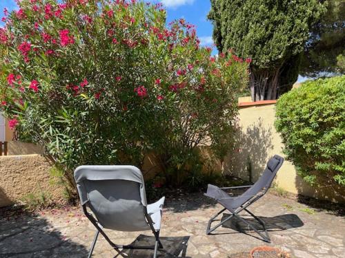 Villa T2 Mezzanine avec Terrasses au Calme, Proche Plage Grazel - 6 Pers, Parking - FR-1-796-66