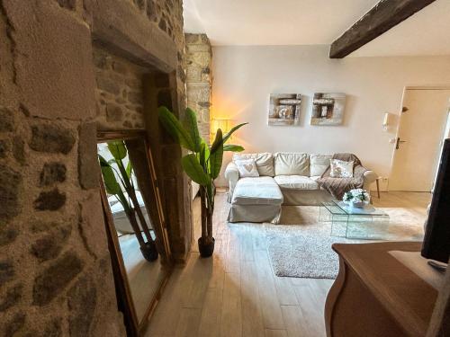 Le Havre de Pierre au bord de Rance