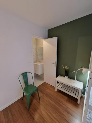Χώρος καθιστικού στο Appartement 4P 85m² hyper centre Disney