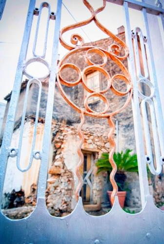 a pair of scissors sitting on top of a shelf at Home4U Κερατέα apt4, just 17km from airport in Keratea