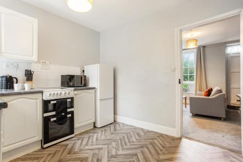 Dapur atau dapur kecil di Brathay Hall - Brathay Trust