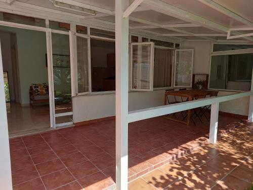 Φωτογραφία από το άλμπουμ του Roni's Place στη Νέα Καλλικράτεια