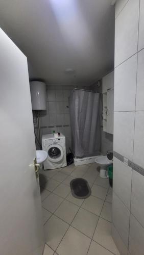 Ванная комната в Apartment B