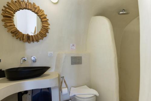 Anaktos Cave Housesにあるバスルーム