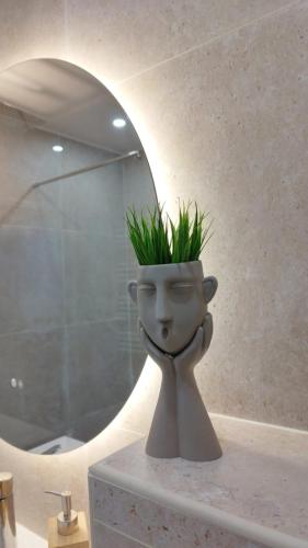 Appartement cosy sur la French Riviera I Climatisation I 2 minutes des plages I Parking gratuit
