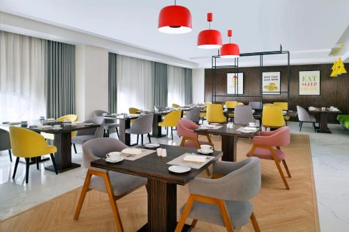 Posezení v ubytování Holiday Inn Riyadh AI Malaz by IHG