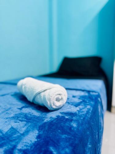 Postel nebo postele na pokoji v ubytování 1br 3pax near usm Netflix Malaysian guest only