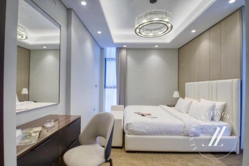 3BDR Business Bay Bliss High Floor Private Balcony
