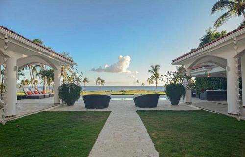 Cacique 13, Ocean View and Golf Course