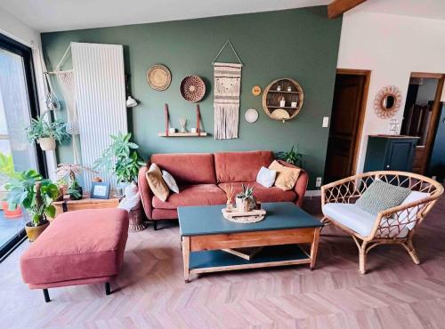 charming single-storey house