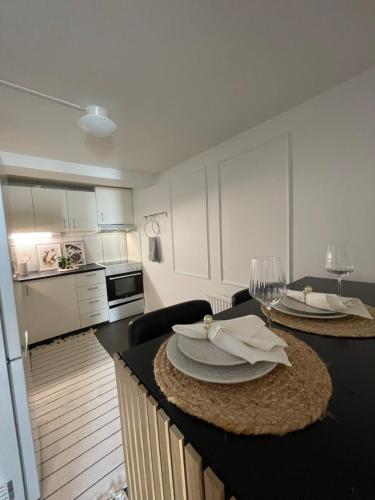 Kuchyň nebo kuchyňský kout v ubytování Strömspärlan - Nordic Stay Strömstad