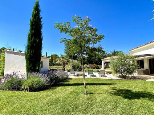 Ảnh trong thư viện ảnh của Villa Les Vignes d Antan ở Le Puy-Sainte-Réparade