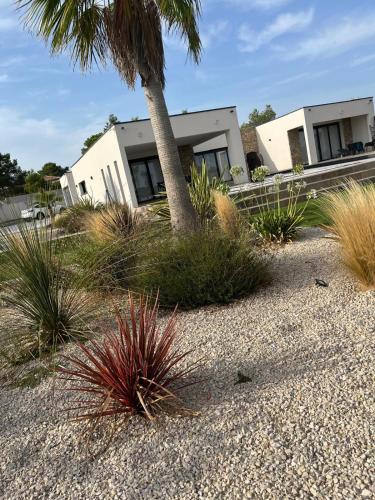 Photo de la galerie de l'établissement VILLA LUMIERE, à Nîmes
