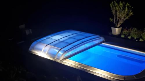 Πισίνα στο ή κοντά στο Villa Terezia