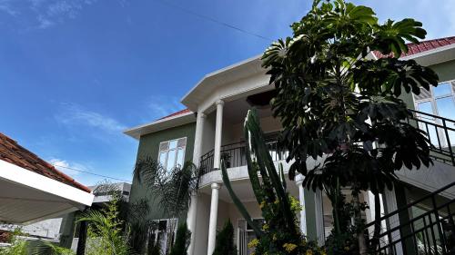 Το κτήριο όπου στεγάζεται  ο ξενώνας