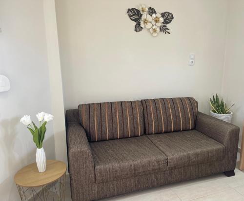 Ruang duduk di Sea View Apts & Suites by Pachiplex