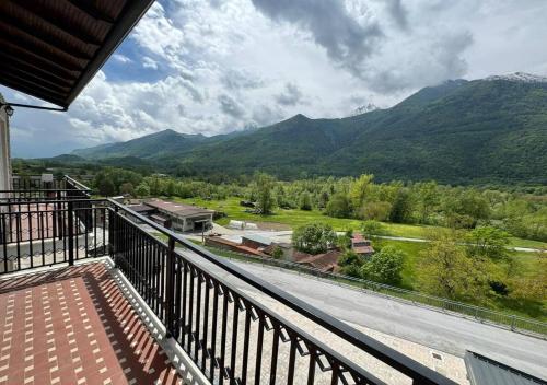 a balcony with a view of a mountain at Appartamento Rustico con vista sulla Valle Stura in Aisone