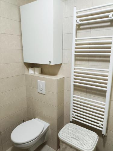 Ένα μπάνιο στο Apartman Sveta Klara