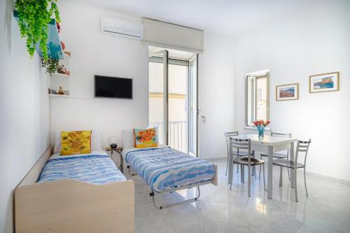 Ecce Your Home