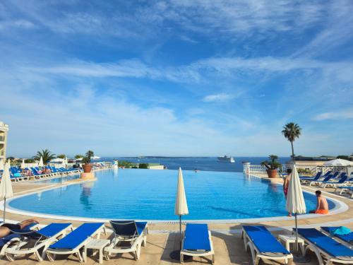 Cannes - Superbe 2 pièces avec piscine - proche plages et centre photo 5