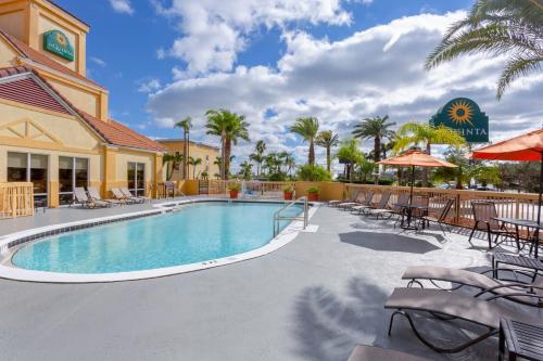 La Quinta by Wyndham Orlando Universal area - Free Shuttle to Universal Image