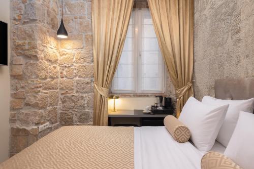 Design rooms ANIMA MUNDI CityCentre right next to Diocletian's Palace