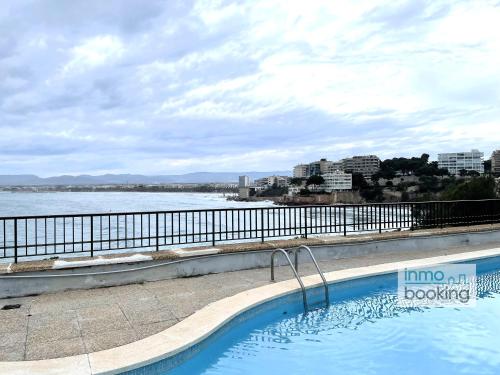 Sun Beach Margon Salou , vistas al Mar, piscina y PK
