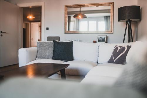 Гостиная зона в Usti Downtown Horovka Apartment