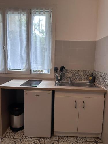 Photo de la galerie de l'établissement Studio L'étape Orléans près de la gare I Calme, à Orléans