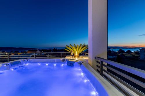 Penthouse WEST SIDE
