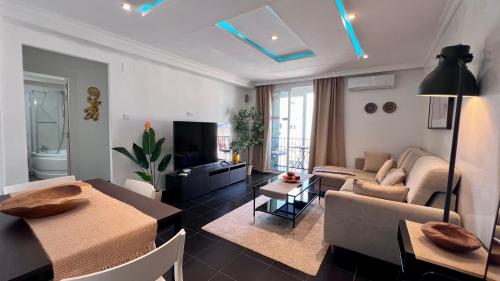 Cool, Modern and Snug 3BR Apartment Peachy Stays