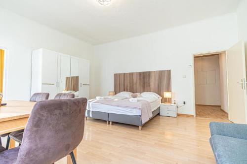 Simple 2-Bedroom Apartment For 5P Nice Location