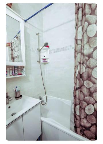 Photo de la galerie de l'établissement Chambre privée proche de Paris, à Villeneuve-la-Garenne