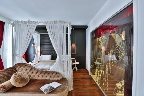 イスタンブールにあるSenatus Hotel - Special Classのギャラリーの写真