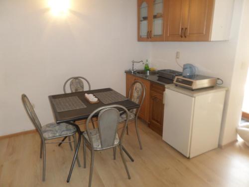 Dapur atau dapur kecil di River Apartment