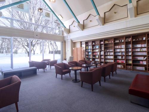 Perpustakaan di hotel